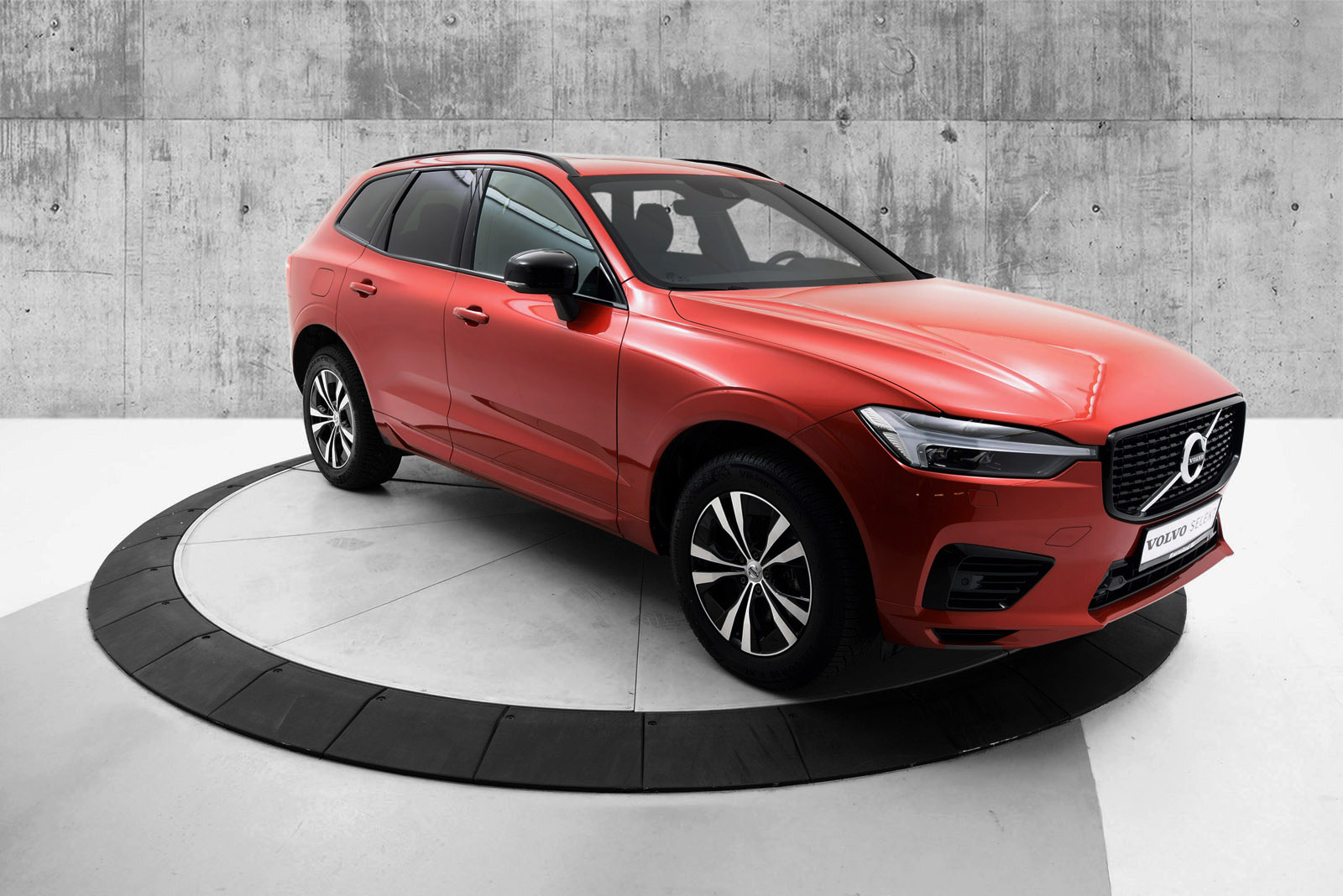 2021 Volvo XC60 T6 AWD R-design image