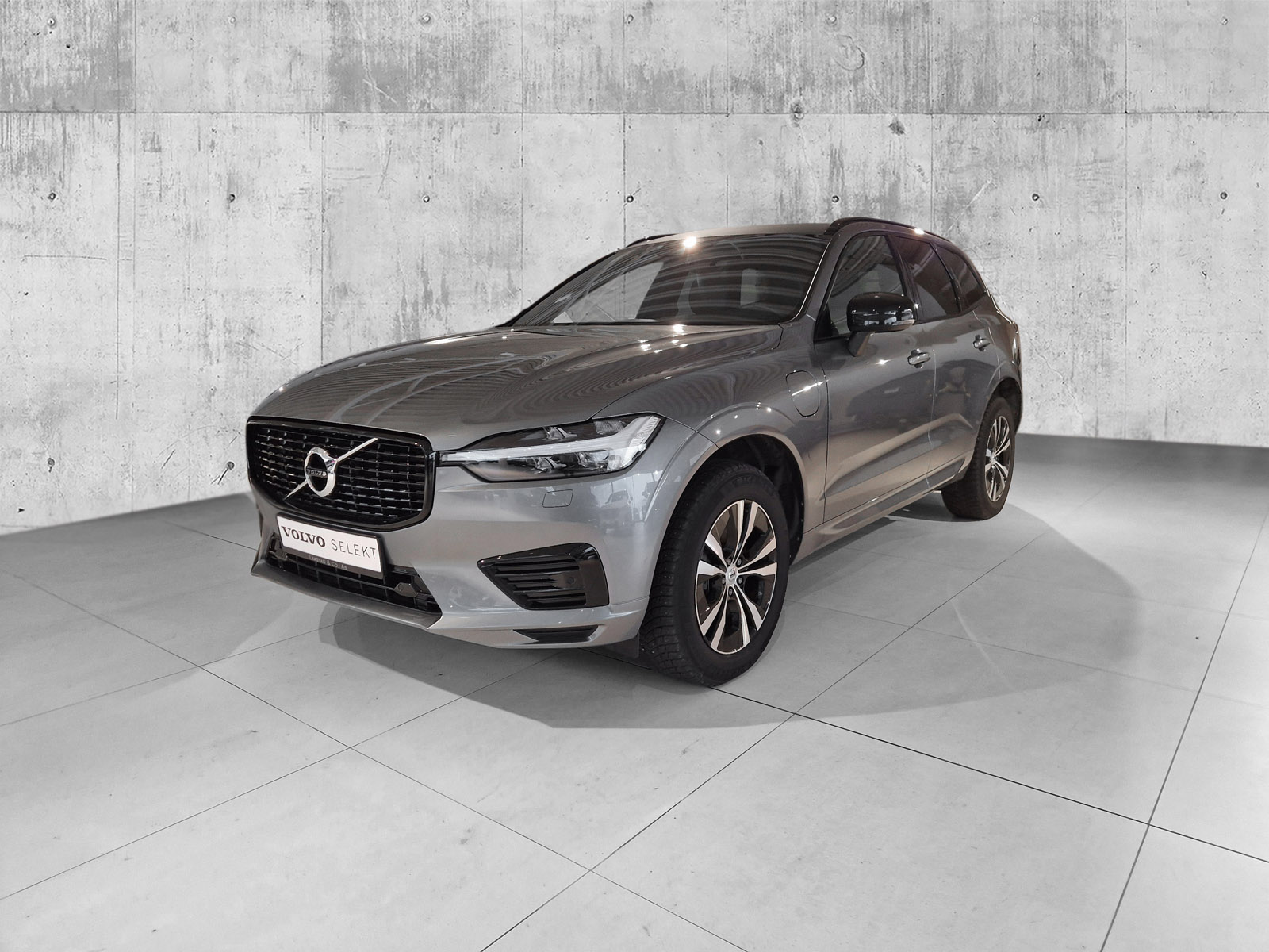 2021 Volvo XC60 T6 AWD R-design image