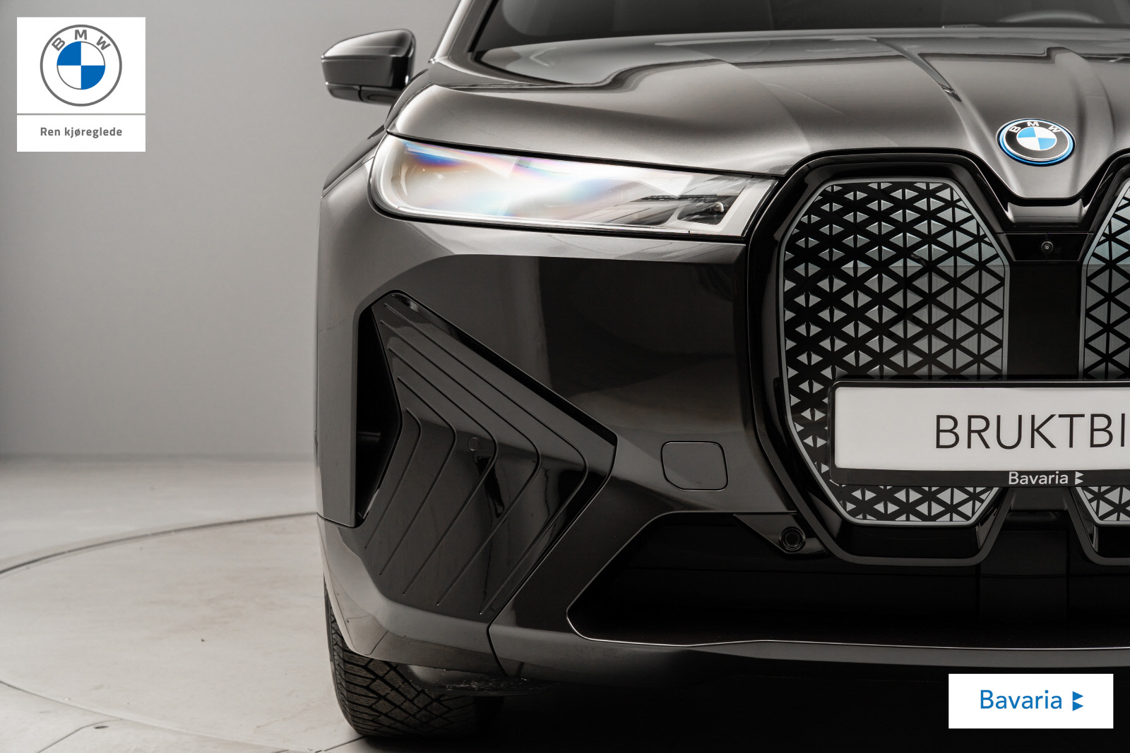 BMW iX xDrive40, 326hk, 2024