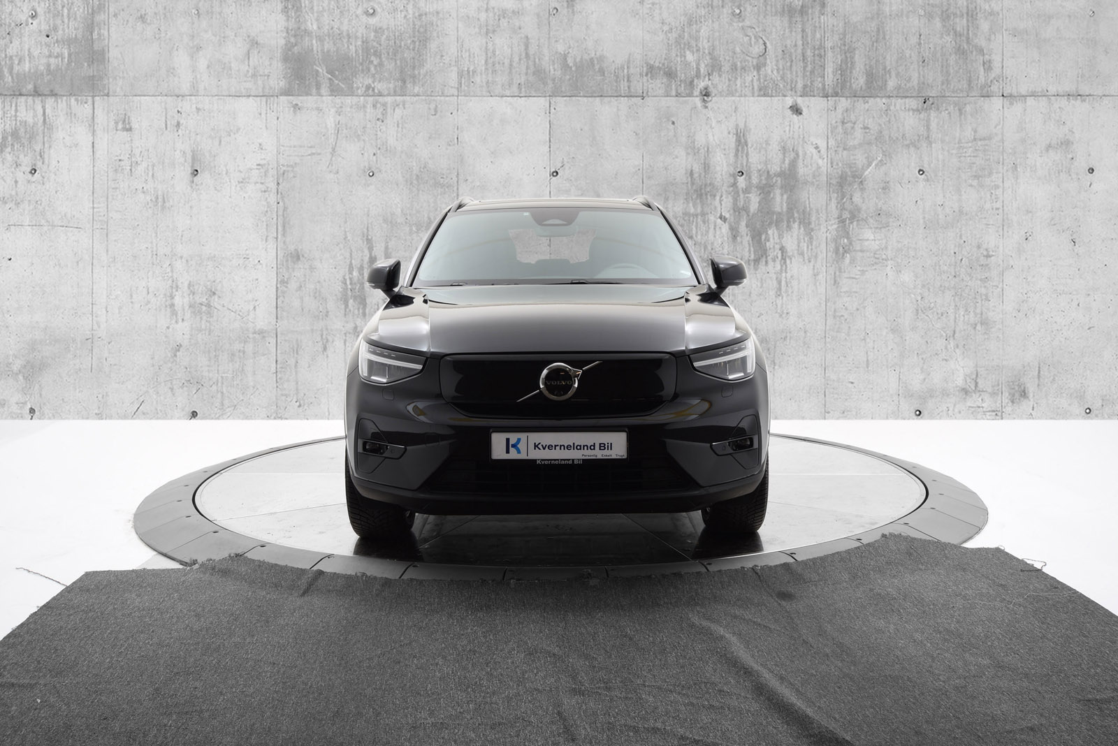 2023 Volvo XC40 Recharge 231hk FWD Pro image