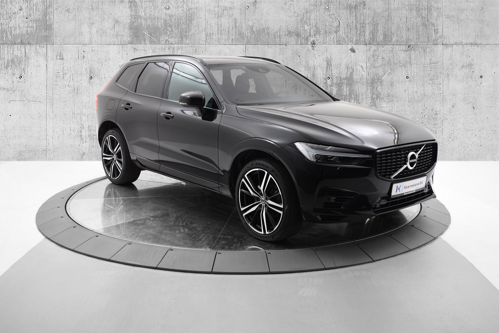 2021 Volvo XC60 T6 AWD R-design image