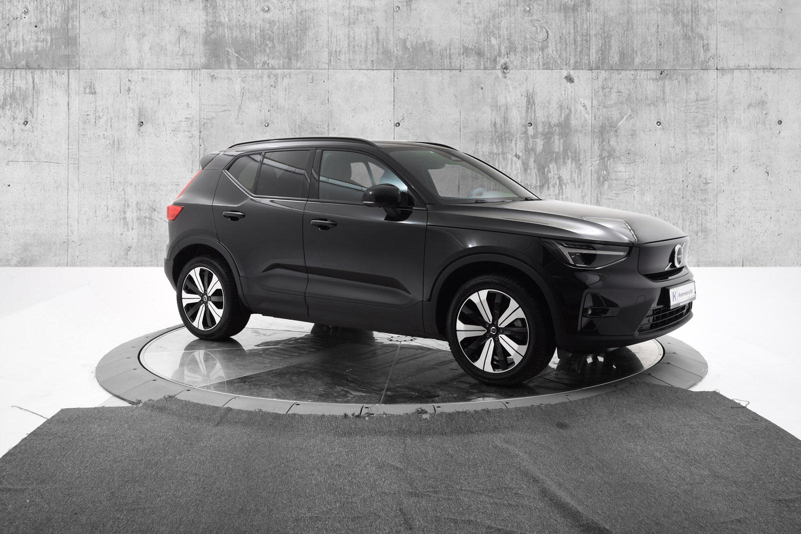 2023 Volvo XC40 Recharge 231hk FWD Pro image