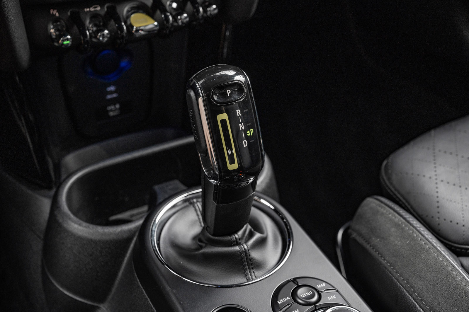 MINI Cooper SE, 184hp, 2020