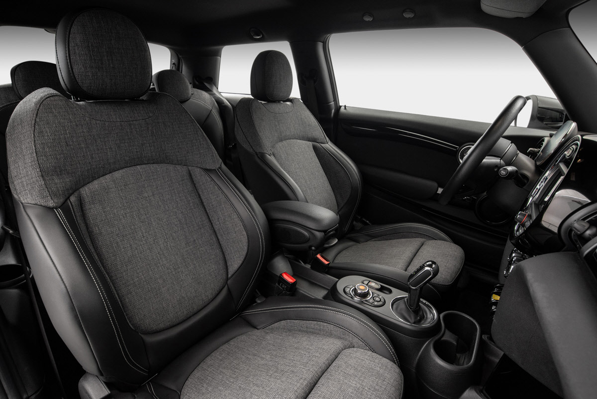 MINI Cooper SE, 184hp, 2021