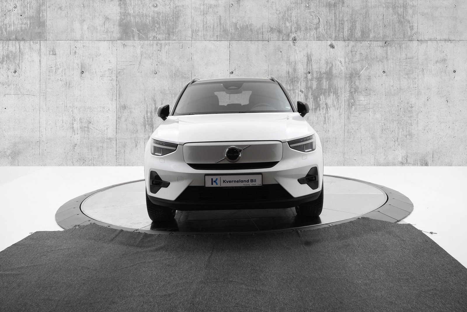 2024 Volvo XC40 Recharge 252hk LR RWD Plus image