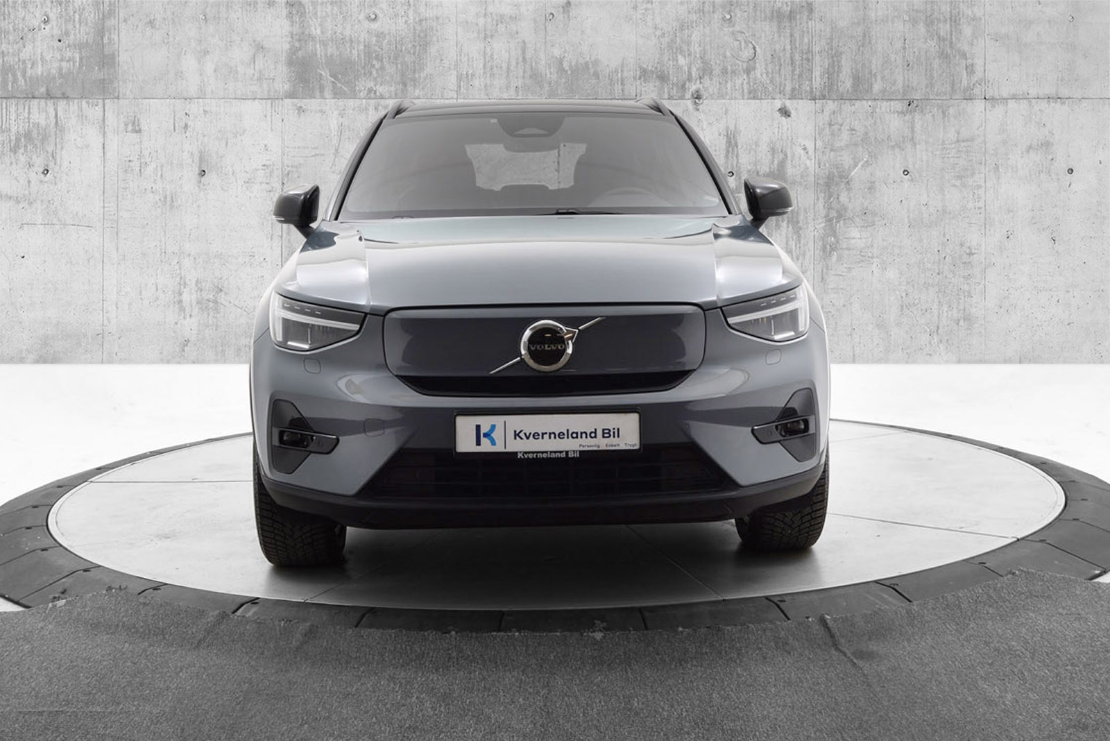 2023 Volvo XC40 Recharge Twin 408hk AWD Plus image