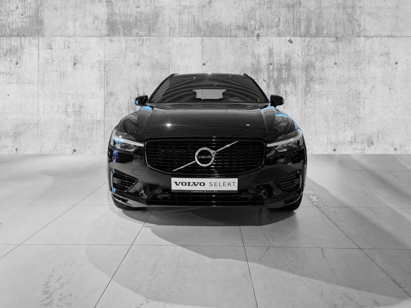 2021 Volvo XC60 T6 AWD R-design image